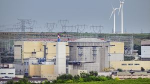 Scufundarea barjelor pentru creșterea nivelului Dunării la Cernavodă trebuie însoțită de lucrări de dragare