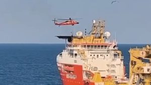 O nouă misiune de evacuare medicală cu elicopterul Black Hawk din zona Neptun Deep