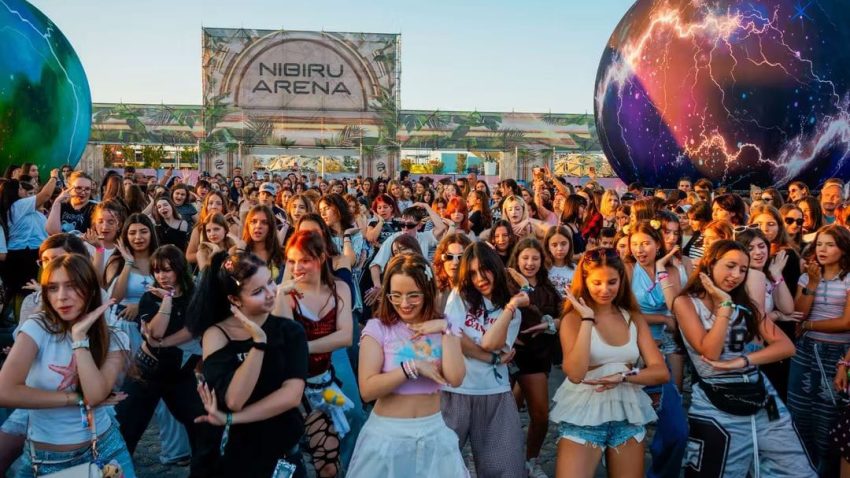 Stațiunea Nibiru se deschide de la ora 17.00. Family Fest și K-pop Days sunt printre atracțiile acestor zile