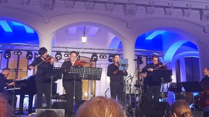 VIDEO | Simon Trpčeski și ansamblul „Makedonissimo”, concert de excepție pe Faleza Cazinoului