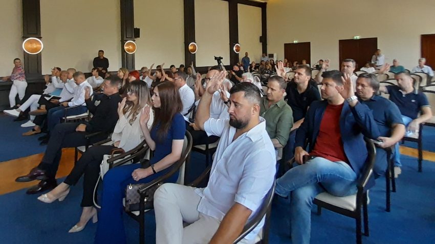 CONSTANȚA: Proiecte importante pentru sănătate, educație, transport public și protecție socială, adoptate de aleșii județeni