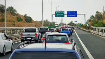 Tamponare cu 6 mașini implicate pe autostrada A2, spre București. Se circulă în coloană, pe banda de urgență