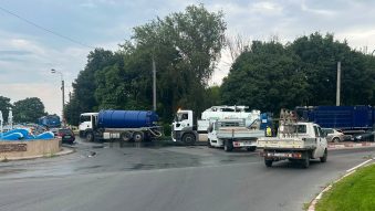 NĂVODARI: Echipele RAJA au intervenit pentru deblocarea colectorului principal de canalizare
