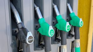 Ilie Bolojan: Nu există riscuri privind aprovizionarea cu carburanți