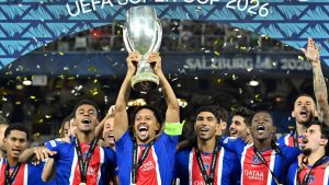 Supercupa Europei ajunge în vitrina cu trofee de la Paris Saint-Germain