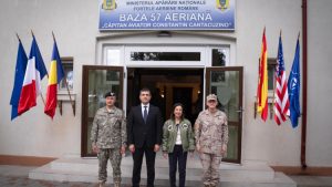 Miniștrii român și spaniol ai apărării au vizitat Baza Aeriană de la Mihail Kogălniceanu