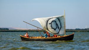 TULCEA: Lotcile cu vele au revenit pe pe Lacul Razim la Regatta Nod în Papură