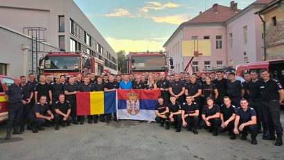 Pompierii români care au acționat în Serbia revin în România