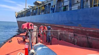 TULCEA: Intervenție ARSVOM pentru transportul unui marinar străin cu probleme medicale în portul Sulina