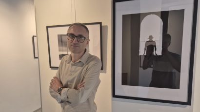 AUDIO | „PhozEme”, evenimentul prin care Emilian Avrămescu îmbină fotografia de artă cu poezia