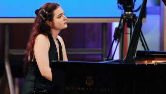 Inya Maria Cutova a obținut Premiul III și Premiul Special „Jean Mihail” la Concursul Internațional de Pian „Dinu Lipatti”