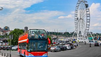 CONSTANȚA: Autobuzele etajate de pe linia City Tour vor circula până duminică, 6 septembrie, inclusiv