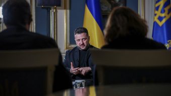 Ucraina va lovi rafinăriile de petrol ruseşti ca ripostă la „noua doctrină” a Moscovei de atacuri aeriene, a declarat Volodimir Zelenski