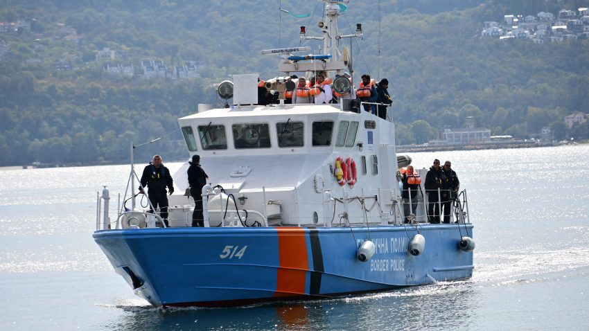 BULGARIA: Navă de mărfuri, lovită de o dronă aeriană în largul Mării Negre