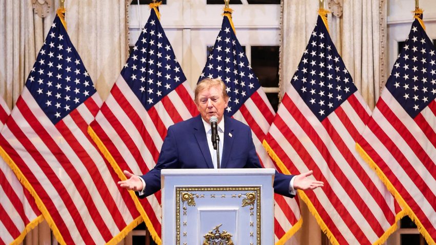 SUA: Donald Trump scutește Rusia de noi sancțiuni adoptate de Congres