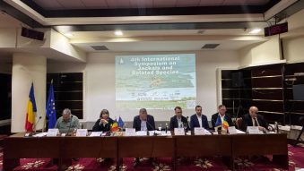 TULCEA: Simpozion internaţional – Şacalul şi speciile înrudite