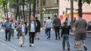 CONSTANȚA: Bulevardul Tomis redevine pietonal. Sunt impuse restricții de circulație