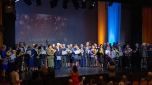 TULCEA: 91 de cupluri care au împlinit 50 de ani de căsnicie neîntreruptă, sărbătorite în cadrul Galei Fidelității