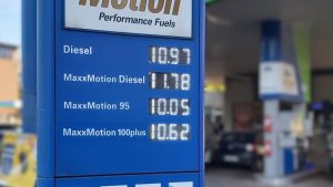 Benzina și motorina continuă să se scumpească