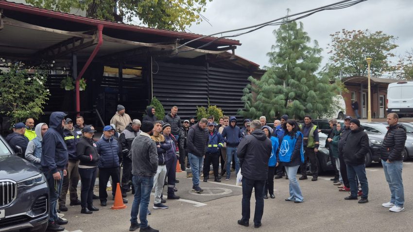 Protest al angajaților unei firme care operează în Portul Constanța. Ce revendicări au