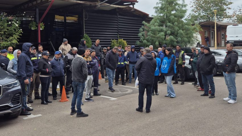 AUDIO | Angajații unui operator din Portul Constanța au protestat, miercuri, prin oprirea lucrului și declanșarea conflictului de muncă