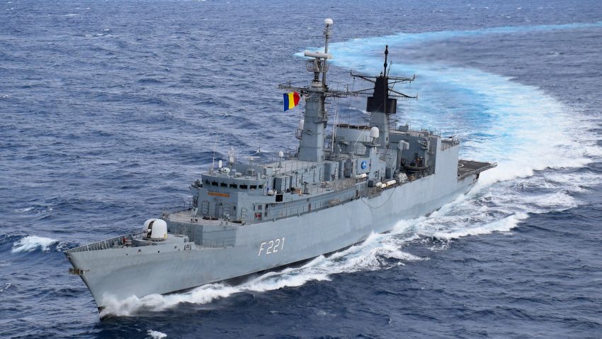 CONSTANȚA: Fregata „Regele Ferdinand” revine în portul militar după cinci săptămâni de misiune NATO în Mediterană