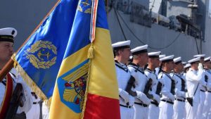 Marinarii militari sărbătoresc Ziua Armatei României