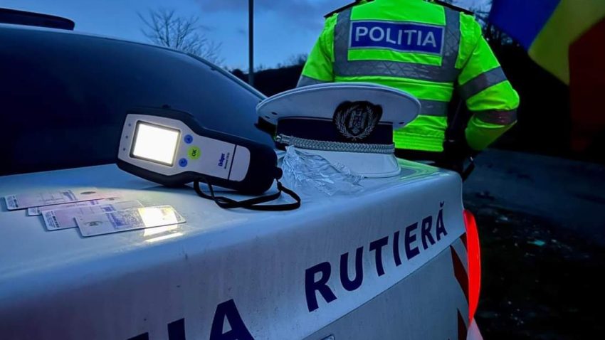 Șofer băut, cu permisul suspendat și implicat într-un accident, depistat pe A2 de polițiștii constănțeni